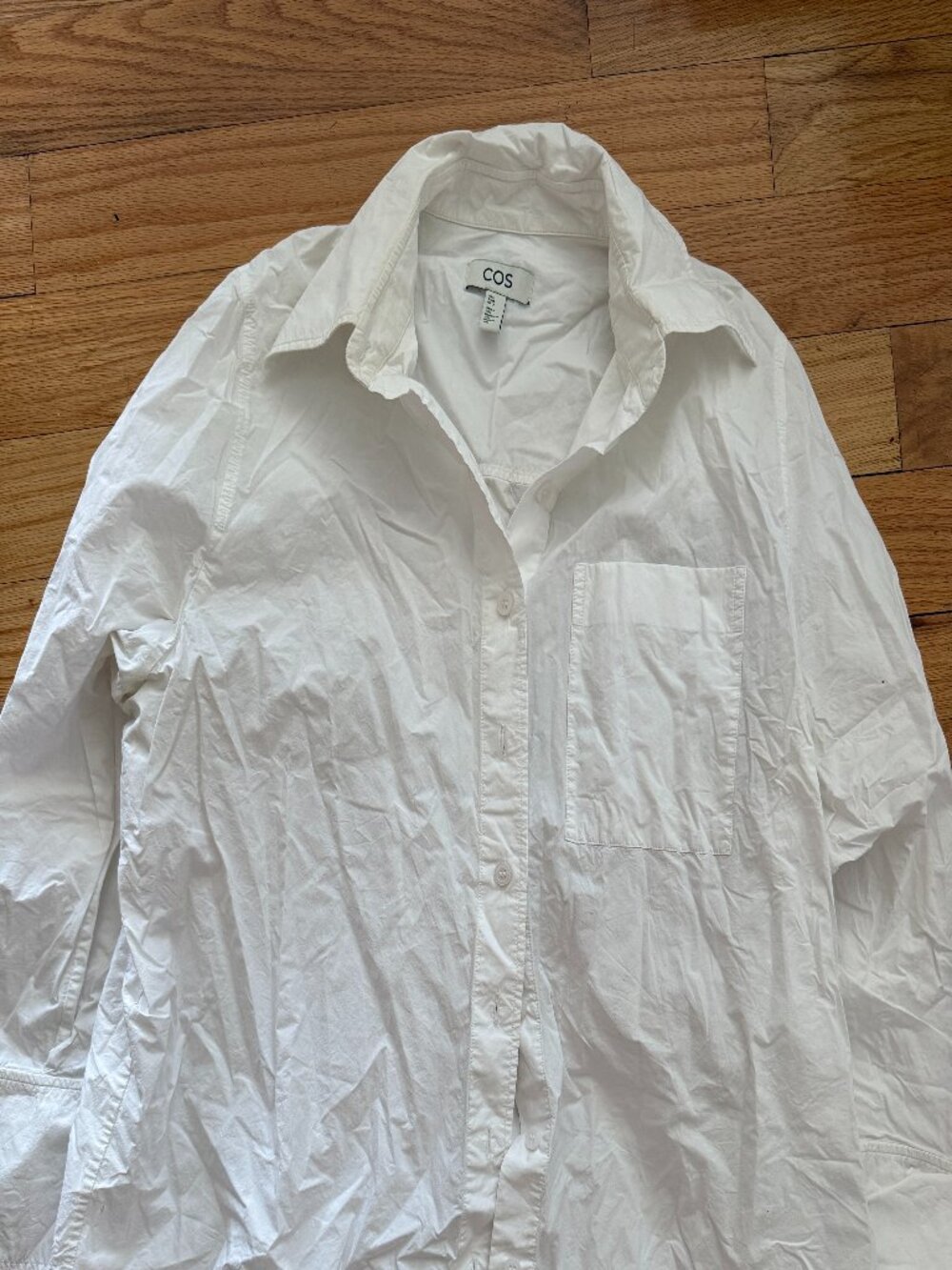Boxy white button down - Picture 2 of 2